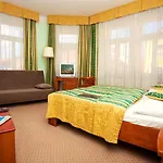 Otel U Divadla - Czech Leading Prag