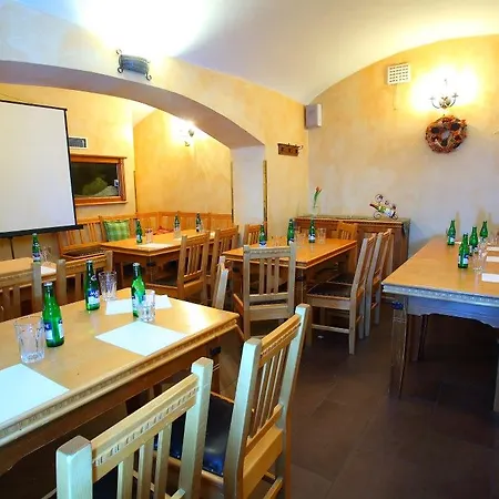 U Divadla - Czech Leading Hotell 4*