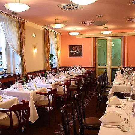 U Divadla - Czech Leading 4* Prague