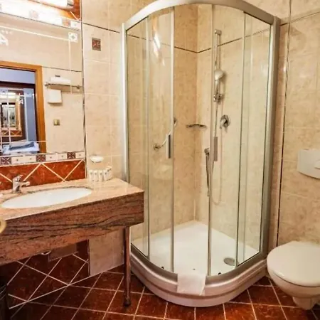 U Divadla - Czech Leading Hotel Praga