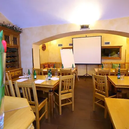 Hotel U Divadla - Czech Leading Praga
