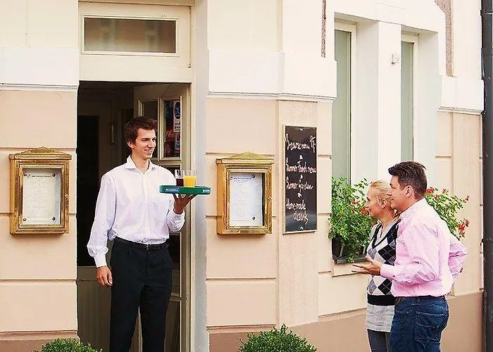 Hotel U Divadla - Czech Leading 4*